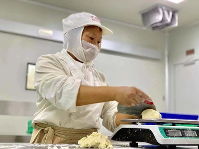 視頻 | 敘永公務員辭職當蛋糕店學徒 如今酥點賣到浙江新疆、企業產值500萬元